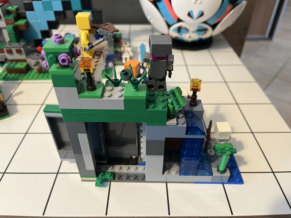 Lego Minecraft 21189 Zestaw Loch Szkieletów