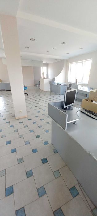 Продаж будинку під офіс / бізнес в Ужгороді