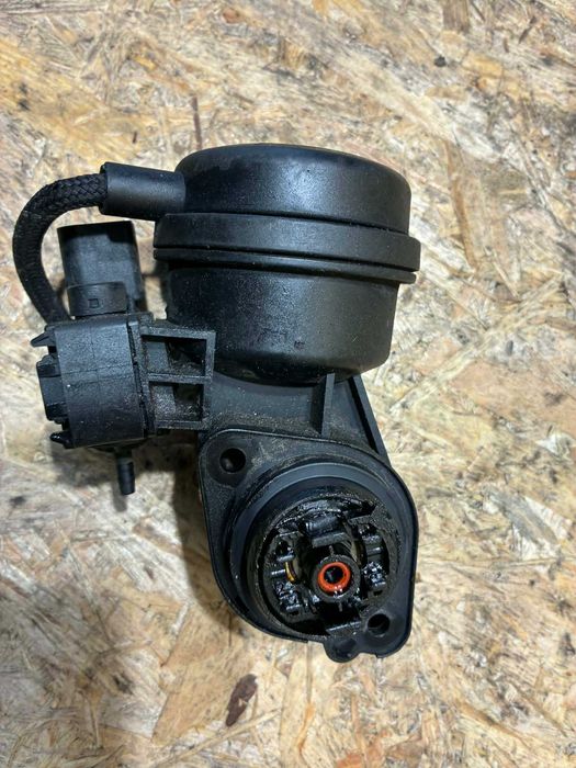 gruszka zawór podciśnienia audi 1.6 ALZ