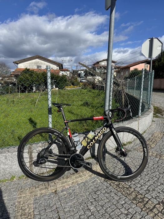Colnago V3RS UAE Edition