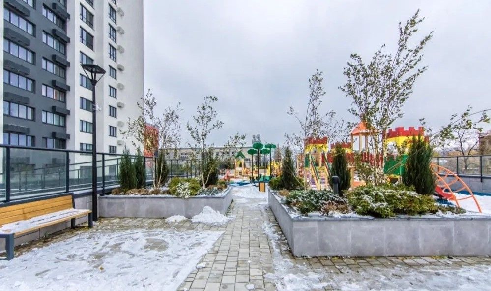 ЖК Victory (Перемоги центр КПІ вокзал Охматдит Ярославів град) паркінг