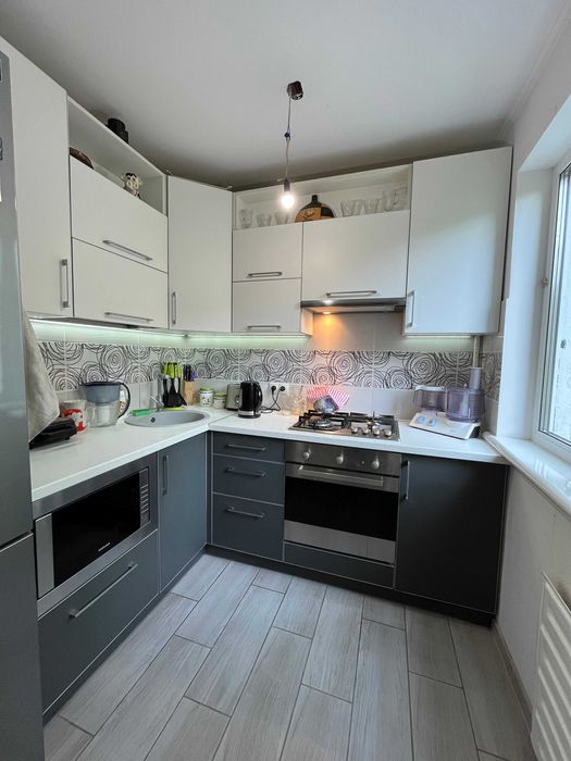 Продається простора 3-на квартира з ремонтом 62м2, р-н Соборності LD