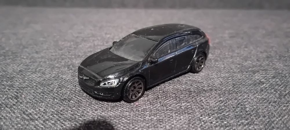 Volvo V60 matchbox