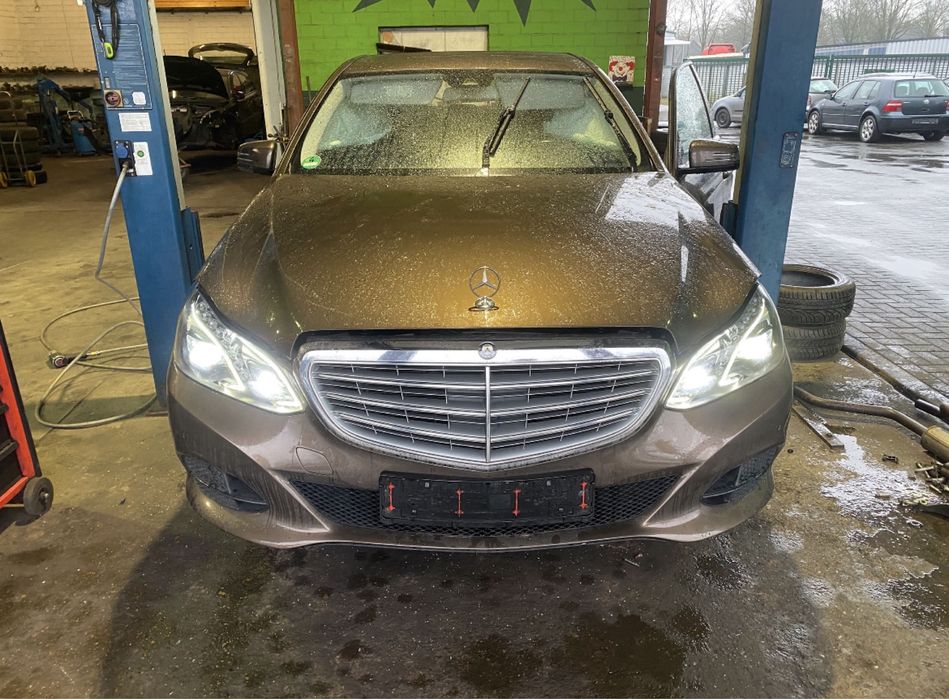 Капот Mercedes w212 капот Мерседес w212 рестайл 2009 -2016