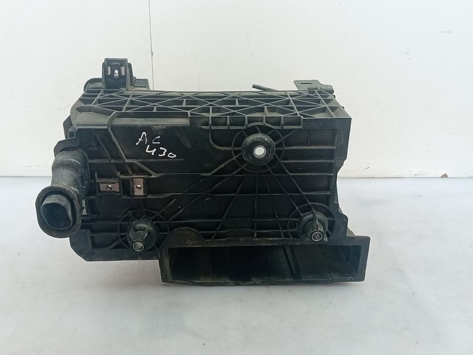 Base / caixa da bateria RENAULT Latitude (L70_)