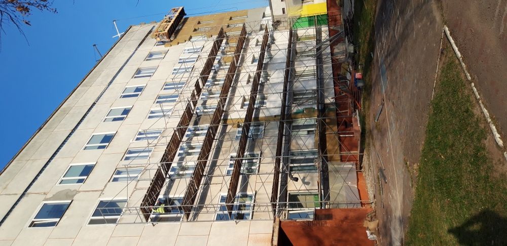 Аренда строительных лесов. Оренда будівельних риштувань.