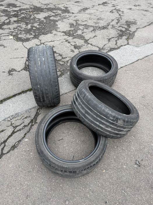 Літня резина гума  245/40/R18