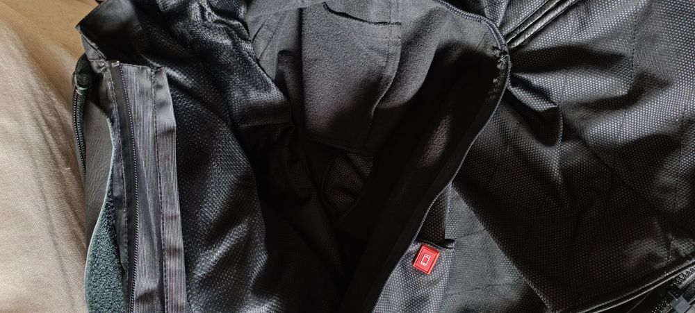 Casaco Mota Couro Rebelhorn 3 camadas proteções inte