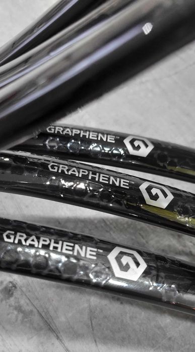 3 rakiety Head Speed Pro, Graphene, 315gr, L3, Black edition