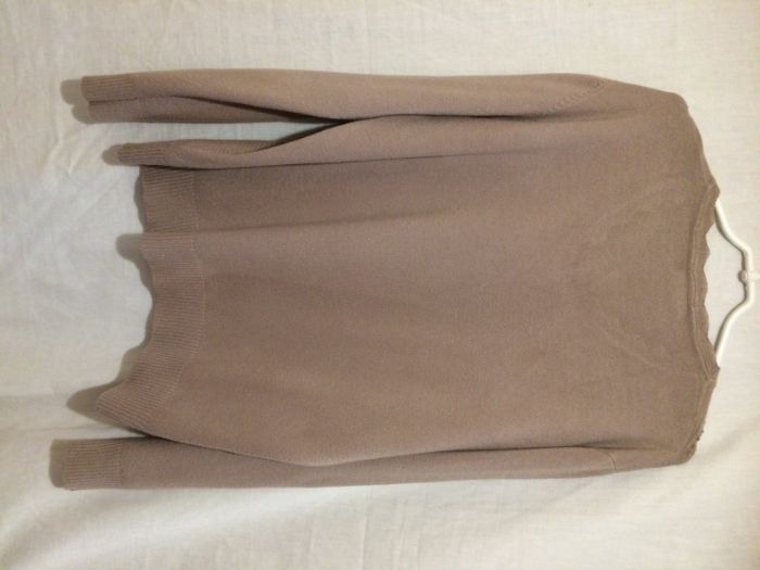 Sweter w kolorze kakaowym