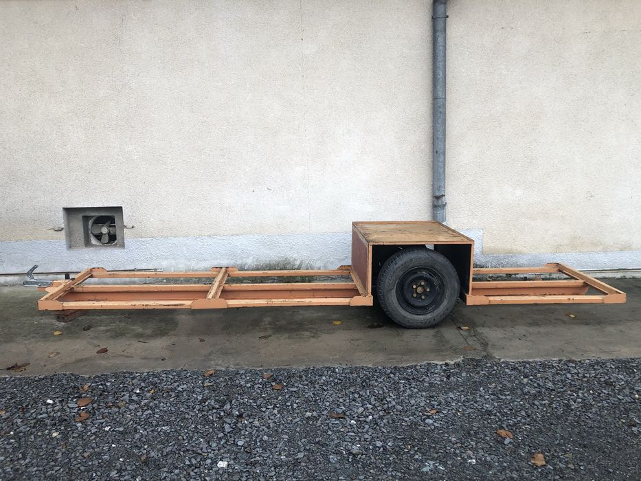 Wózek sadowniczy, platforma sadownicza