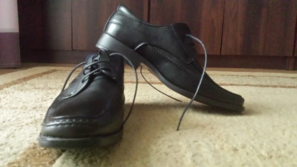 Sprzedam buty roz. 43