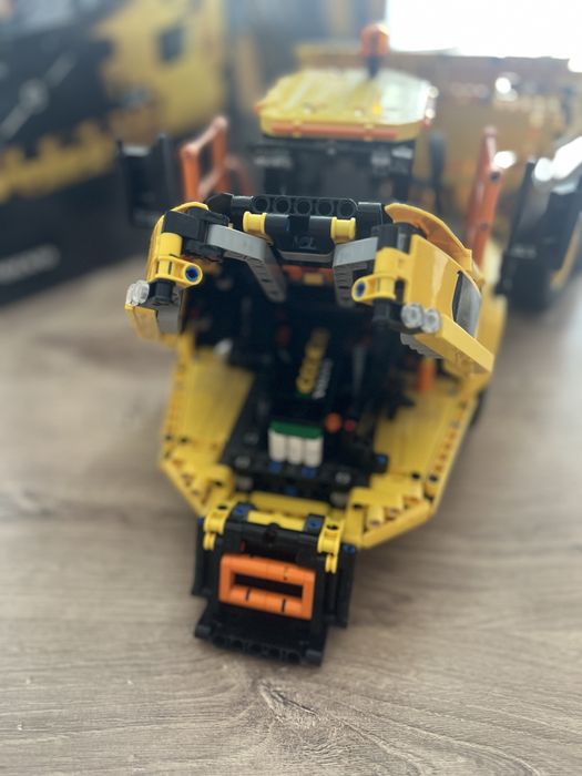 Lego Technic wozidło 42114