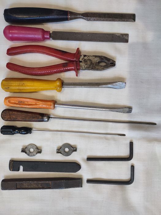 Инструменты продам