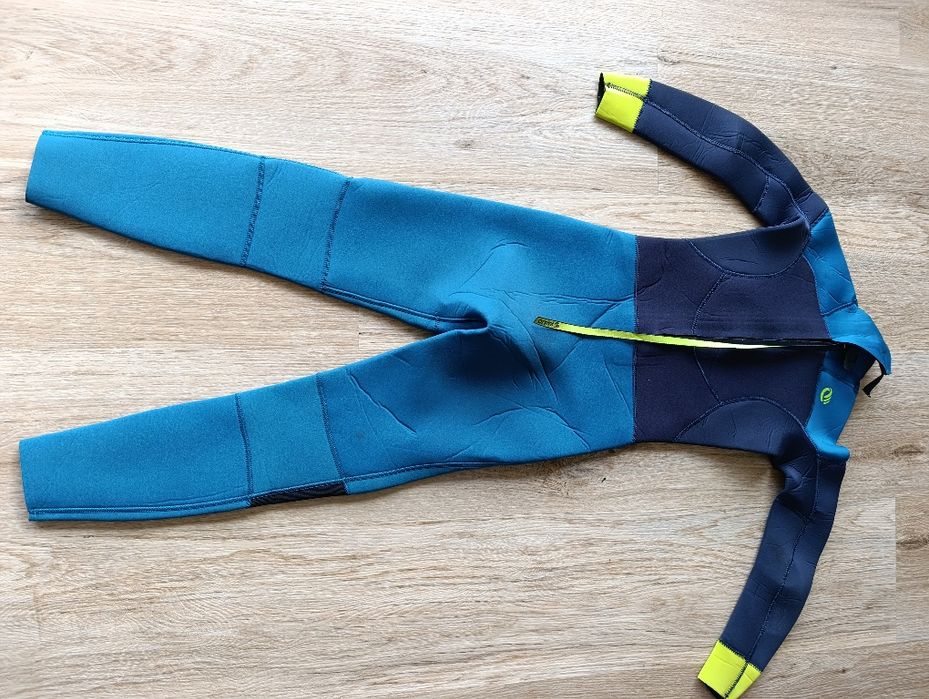 Fato criança tamanho 12