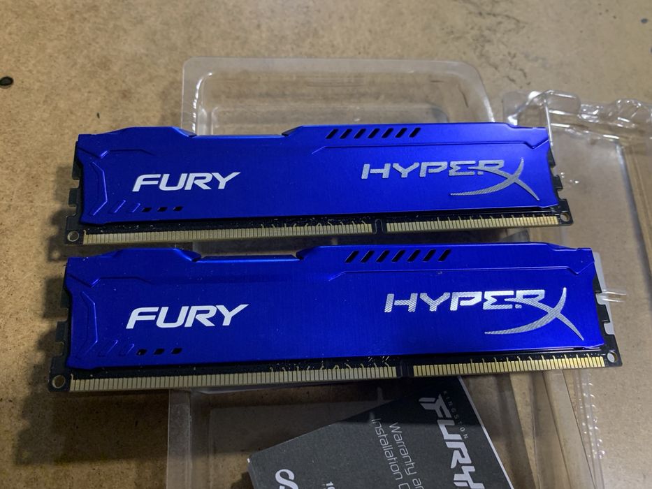 HyperX 16 GB (2x8GB) DDR3 1600 MHz FURY