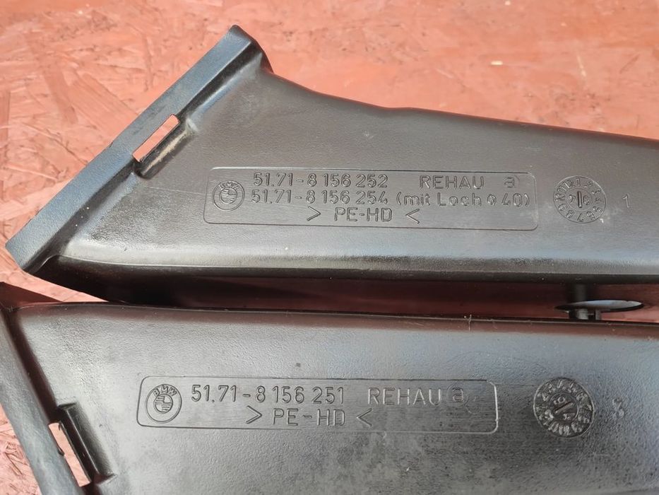 bmw e36 oryginalne wloty powietrza  do chłodzenia tarcz hamulcowych l
