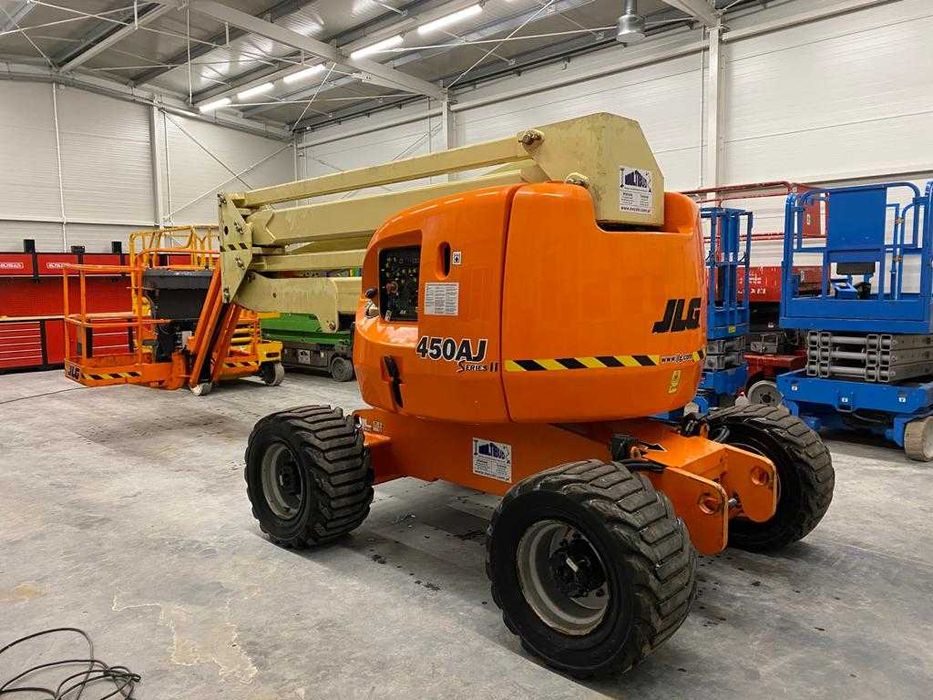 Wynajem podnośnika zwyżka 4x4 16 metrów HAULOTTE JLG GENIE MANITOU