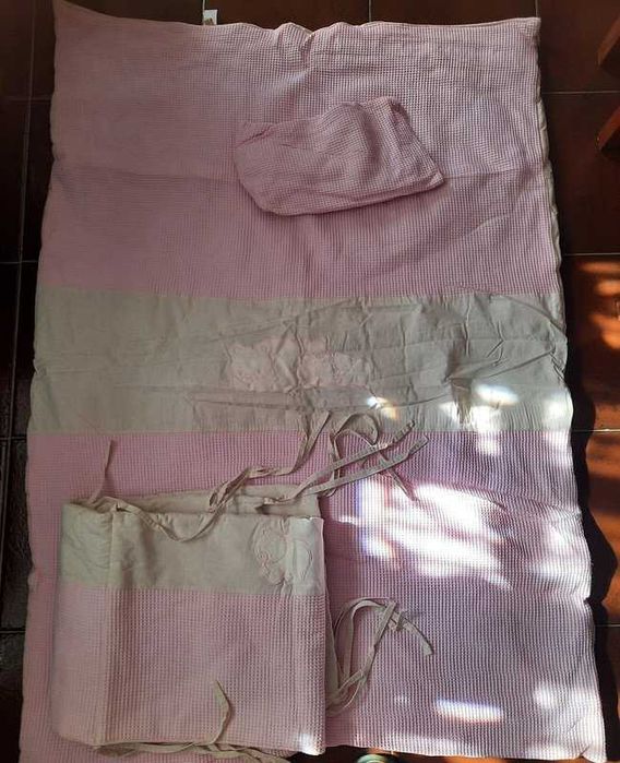 Edredon e resguardo de cama Bebé