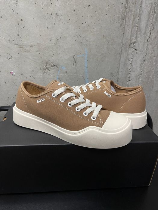 Кеди Hugo Boss оригінал 38,39