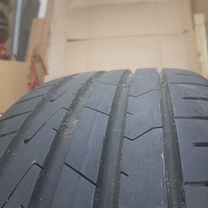 Opony letnie 215/50 R18