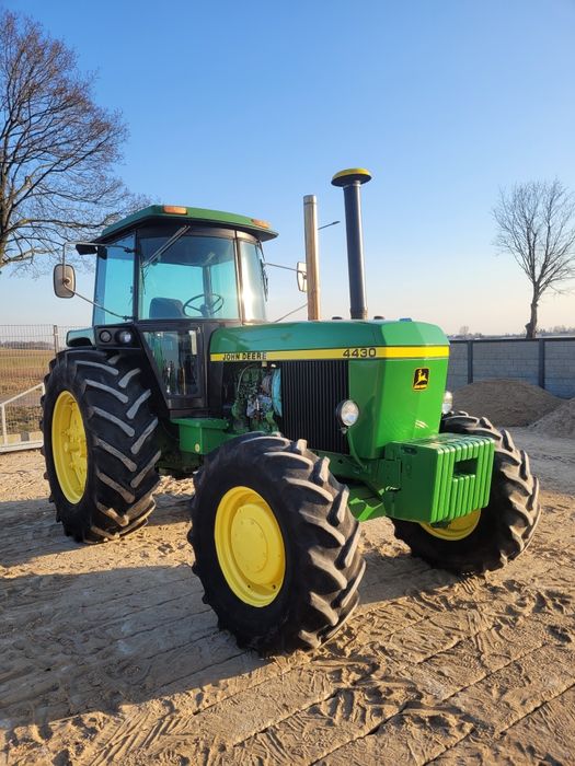 John Deere 4430 KLIMA 145KM 6cyl. TURBO Case piękny Stan ZAMIANA !!!