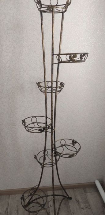 Статуетка з димком