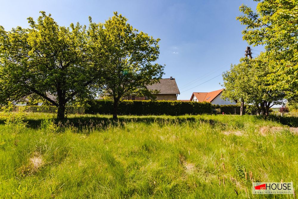 Duża działka w cichej okolicy – 2648 m2 – Zebrzydowa.