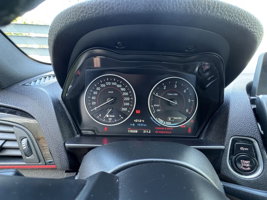 BMW 116d EfficientDynamics Sport Line | Xenon LED | Cruise | Muito Estimado
