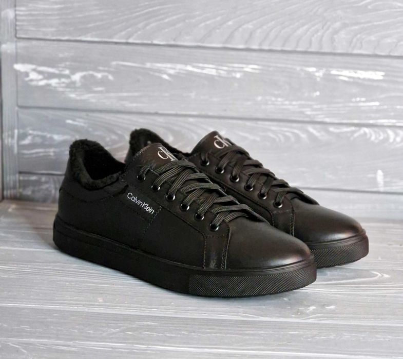 Кожаные замшевые мужские черные зимние низкие кеды кроссовки на меху!