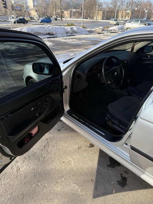 Продам бмв е39 2001год