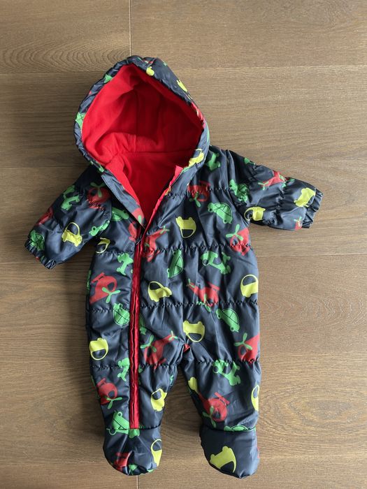 Nowy kombinezon 3-6 m