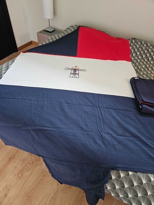 secretária, roupa cama criança