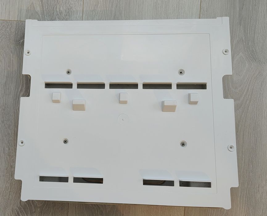 Кришка випарника з вентилятором для холодильника whirlpool. Під ремонт