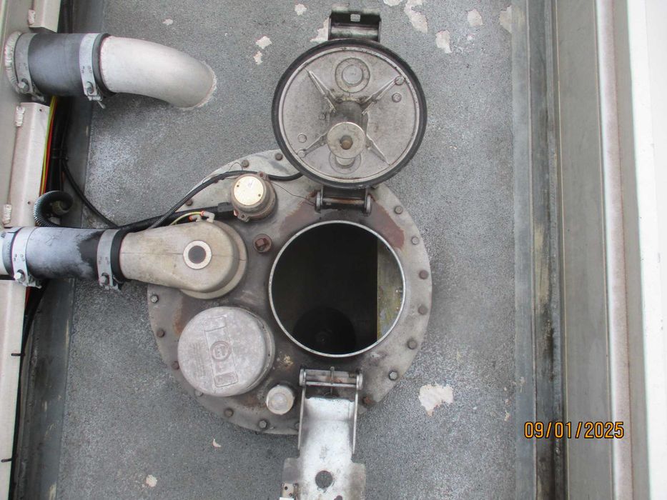 Напівпричіп цистерна ADR/продам бочку бензовоз/паливна Indox SC-3