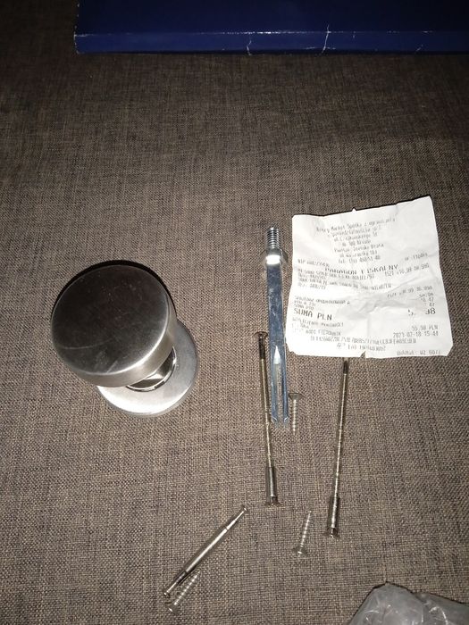 Klamka do drzwi nowa