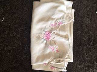 camisa de noite branca com flores tamanho m