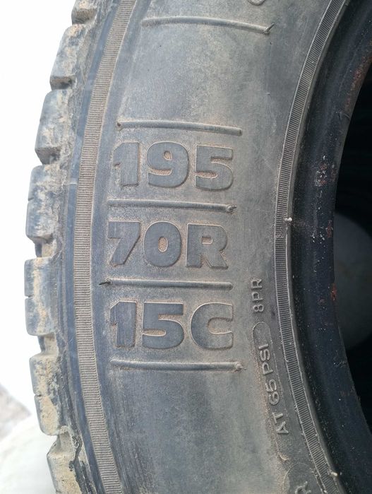 4 Pneus Kleber usados
