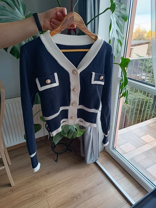 Sweter kardigan old money preppy