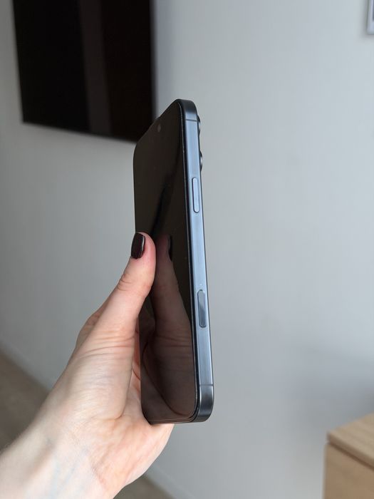 Продам iPhone 16 Pro Max 256GB