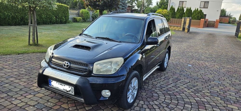 Toyota RAV4 z hakiem - szybka sprzedaż