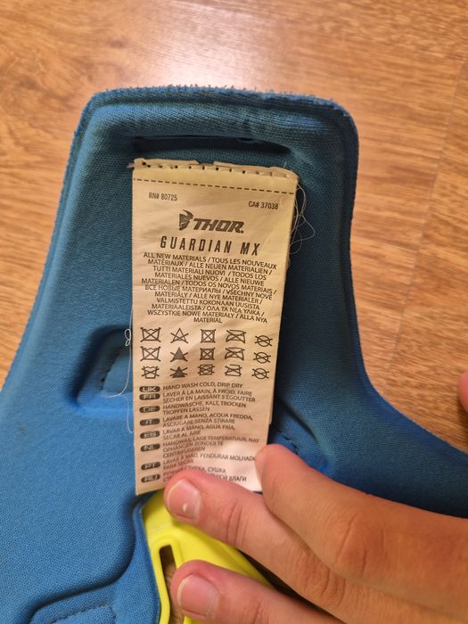 Продам мото черепаху Thor Guardian MX.