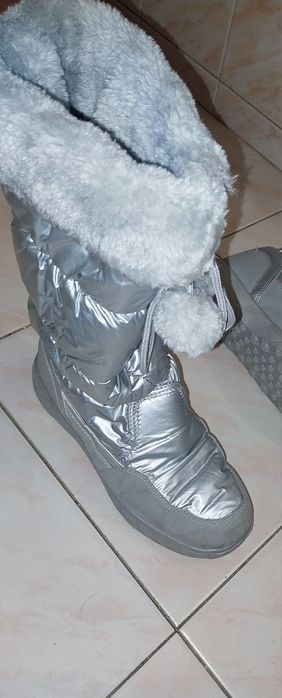 Сапоги серебристые дутики
