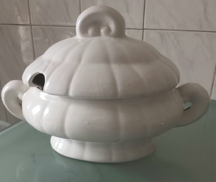 Terrina Porcelana Portuguesa Anos 70