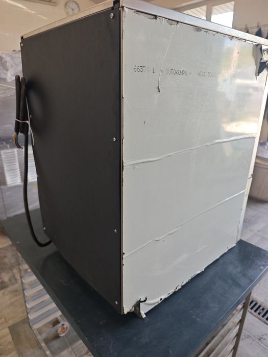 бокаломийка посудомийна машина Winterhalter GS202