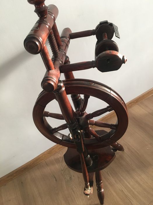 Антикваріат.Куделя-Прялка