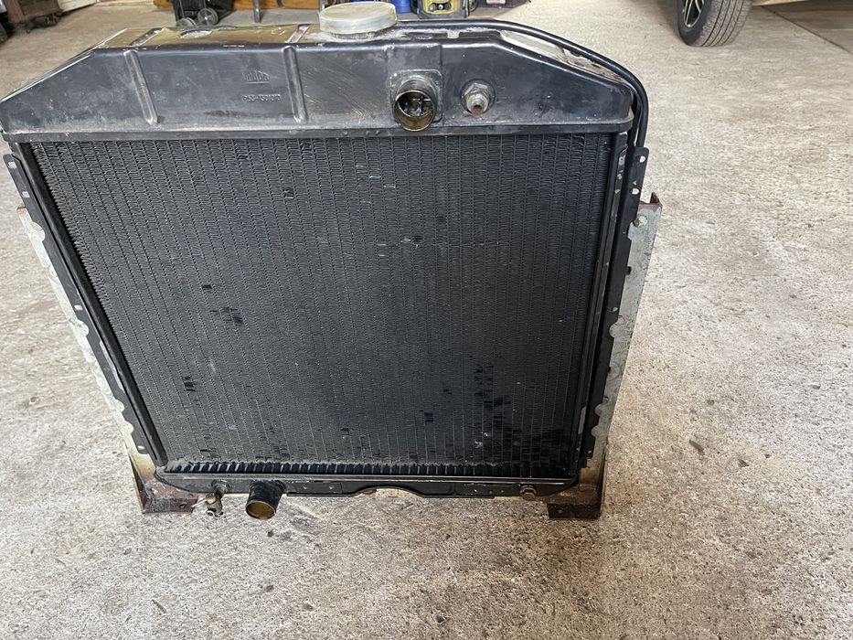 Радиатор газ 52,53,3307,66,зил 130,131 .5301. Работаем с НДС!