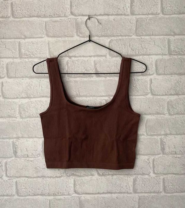 Top brązowy prążkowany House L – crop, nowy z metką