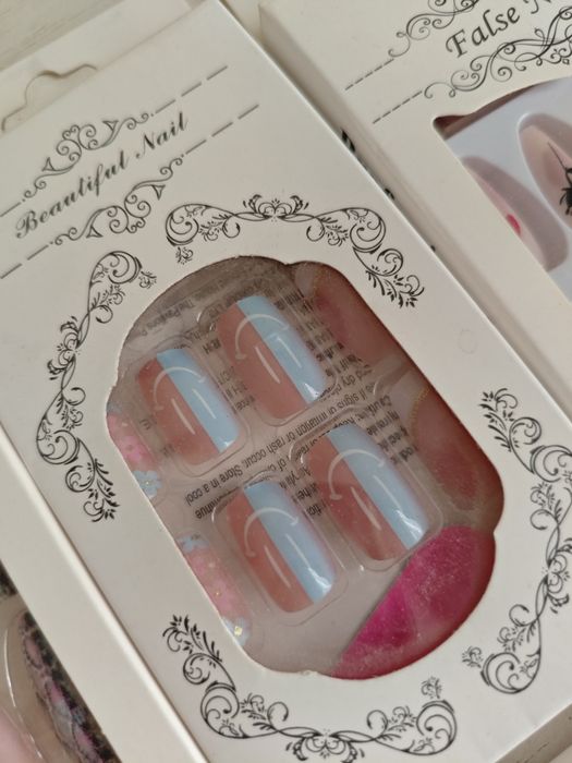 Накладні нігті 24шт