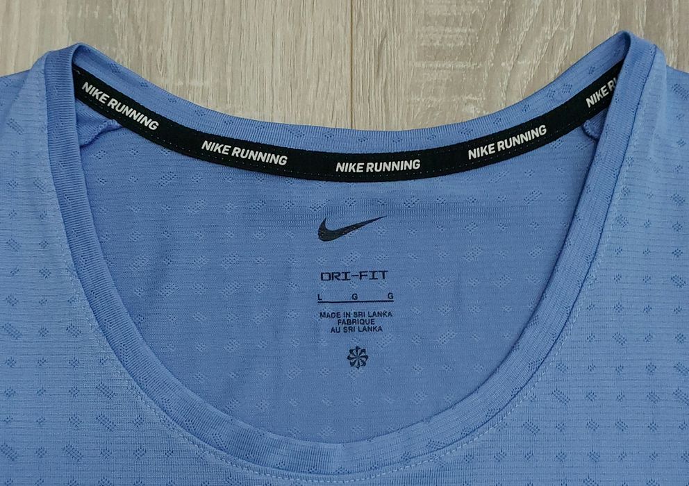 Майка Nike Running Miler Breathe Dri-FIT  (size L)